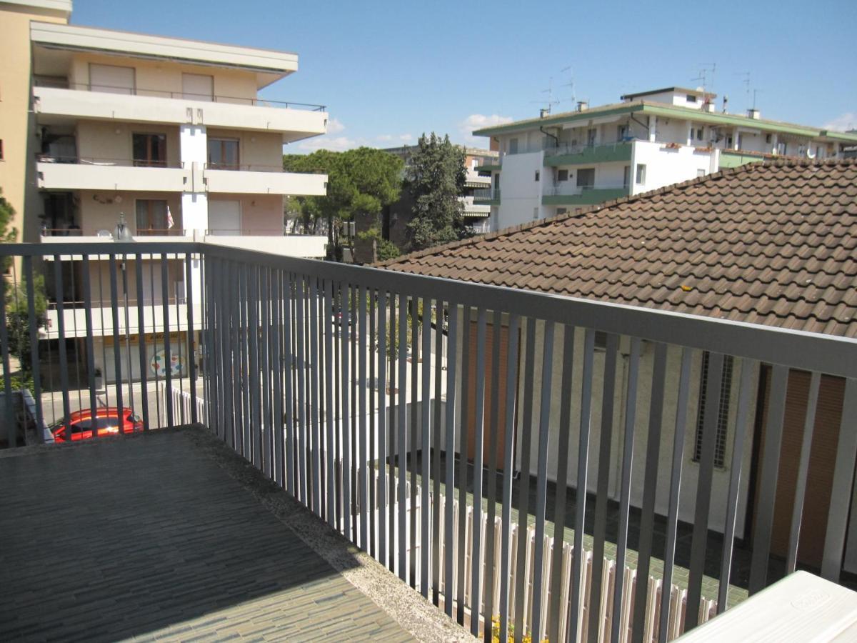 Appartamento Pineta Grado Exterior foto